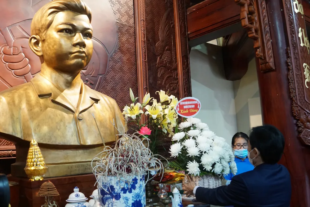Hà Tĩnh: Ra quân Tháng thanh niên và Tết trồng cây “Đời đời nhớ ơn Bác Hồ” ảnh 2 Hà Tĩnh: Ra quân Tháng thanh niên và Tết trồng cây “Đời đời nhớ ơn Bác Hồ” ảnh 2