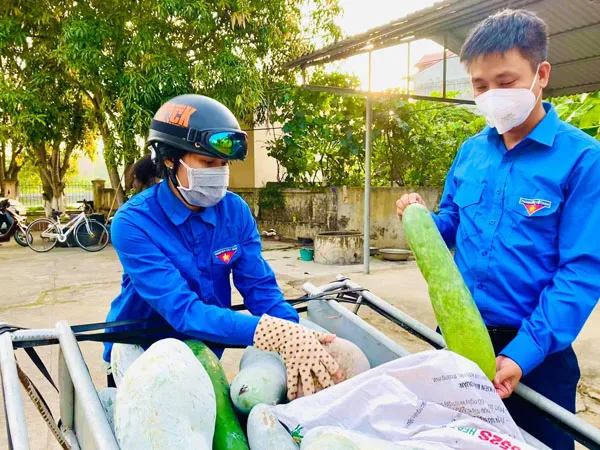 Tuổi trẻ Hà Tĩnh chung tay phòng chống dịch Covid-19 ảnh 4 Tuổi trẻ Hà Tĩnh chung tay phòng chống dịch Covid-19 ảnh 4
