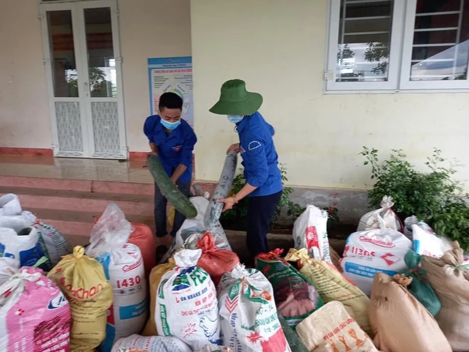 Tuổi trẻ Hà Tĩnh chung tay phòng chống dịch Covid-19 ảnh 3 Tuổi trẻ Hà Tĩnh chung tay phòng chống dịch Covid-19 ảnh 3