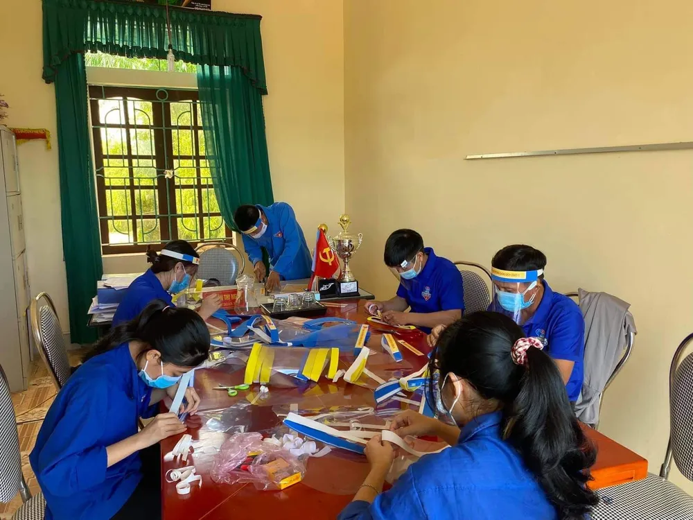 Tuổi trẻ Hà Tĩnh chung tay phòng chống dịch Covid-19 ảnh 11 Tuổi trẻ Hà Tĩnh chung tay phòng chống dịch Covid-19 ảnh 11
