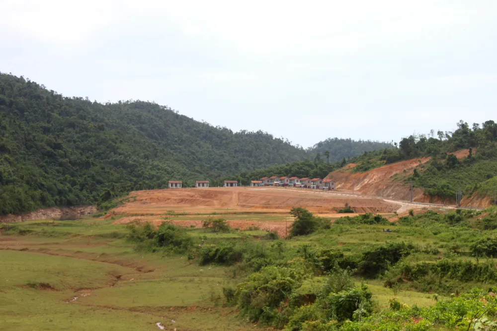 Bà con dân tộc Chứt ở bản Rào Tre vui đón Tết Lấp lỗ ảnh 9