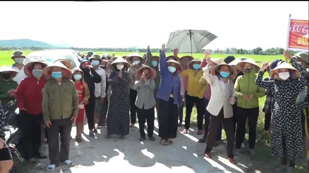 Hà Tĩnh: Xử lý vi phạm trong chăn nuôi, bảo vệ môi trường tại Dự án trang trại chăn nuôi bò sữa cao sản Bắc Hà ảnh 4