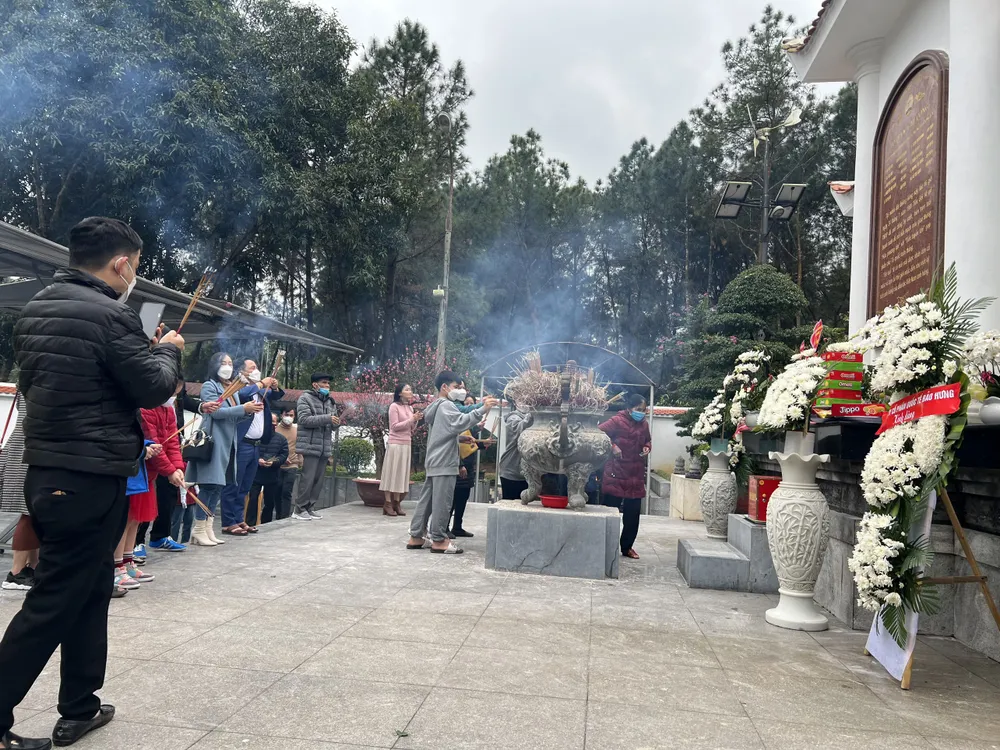 Hà Tĩnh: Các khu di tích đón khách du xuân đầu năm ảnh 1 Hà Tĩnh: Các khu di tích đón khách du xuân đầu năm ảnh 1