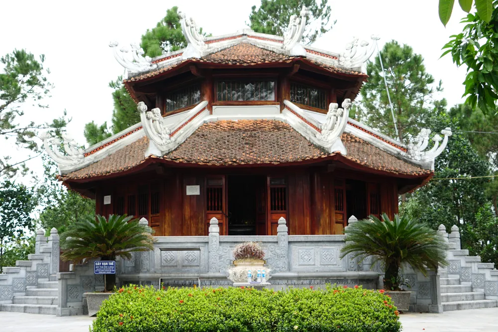 Đón nhận bằng xếp hạng di tích đền thờ Tổng Bí thư Lê Duẩn ảnh 1