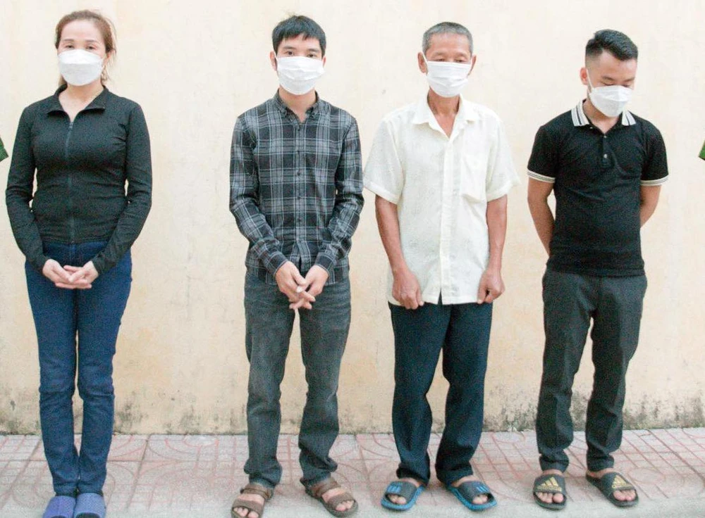 Hà Tĩnh: Triệt xóa 3 đường dây đánh bạc bằng hình thức lô đề ảnh 2 Hà Tĩnh: Triệt xóa 3 đường dây đánh bạc bằng hình thức lô đề ảnh 2