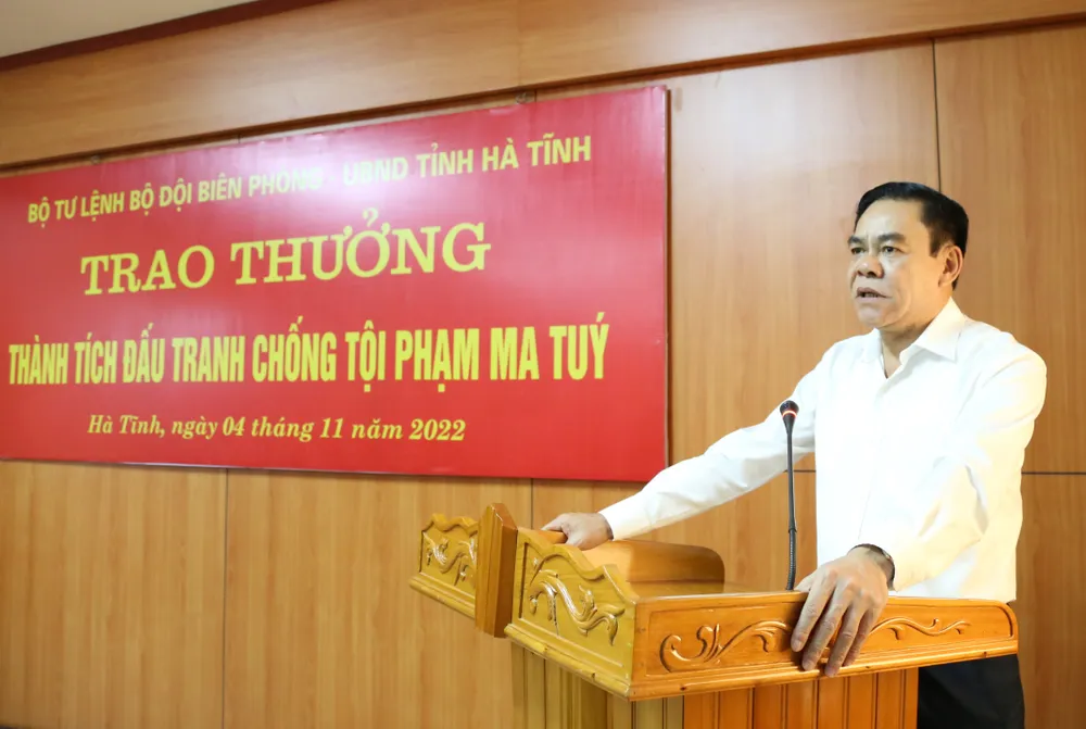 Thưởng “nóng” cho lực lượng triệt xóa đường dây ma túy xuyên quốc gia ảnh 4