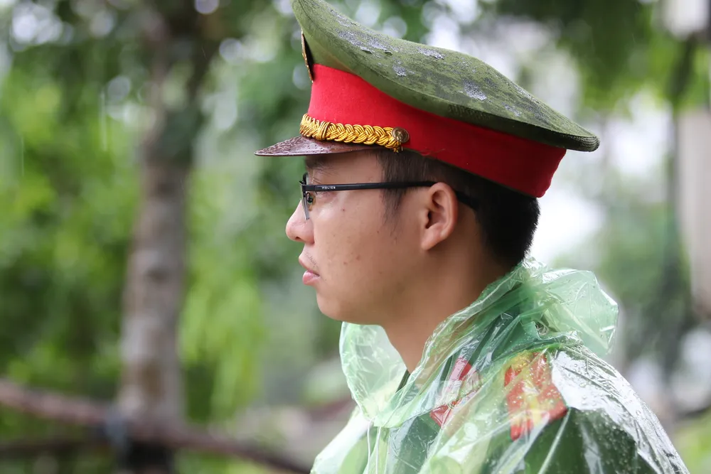 Đồng đội đến chia buồn cùng gia đình Đồng đội đến chia buồn cùng gia đình