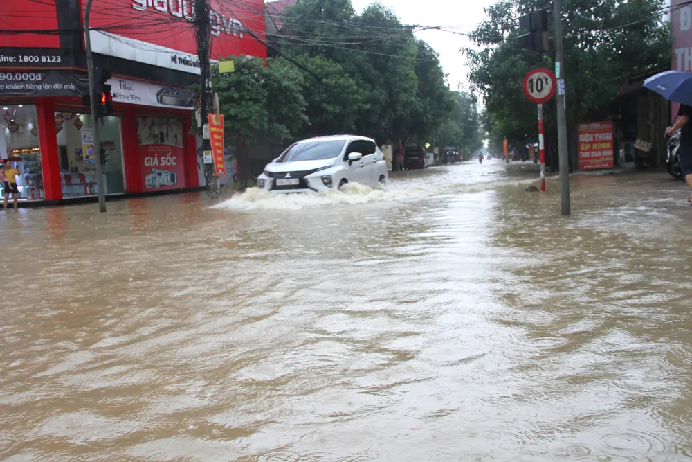 Đường Nguyễn Xí