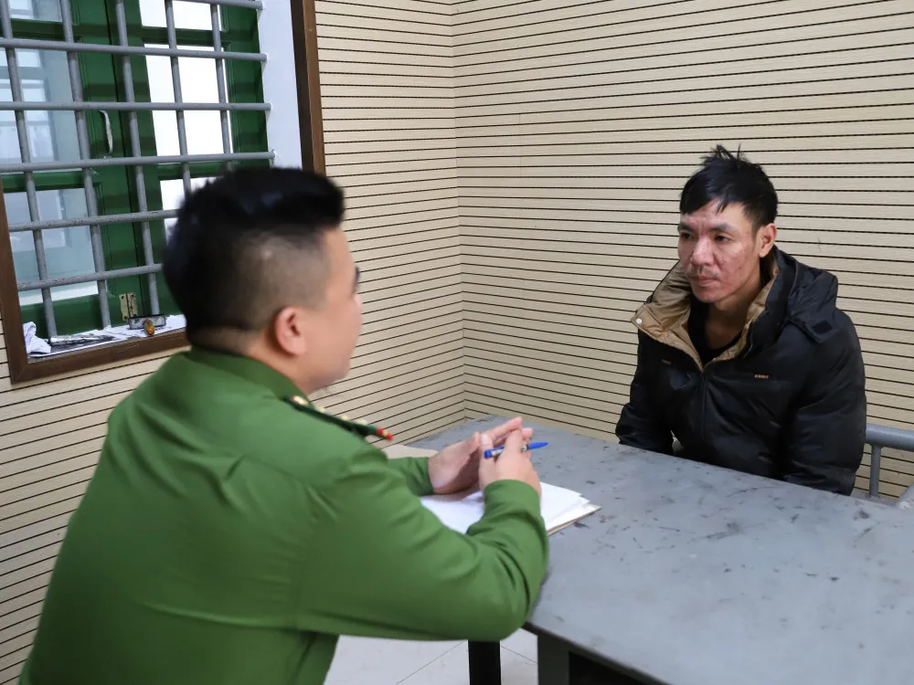 Cơ quan điều tra làm việc với đối tượng Nguyễn Thế Anh doi-tuong-nguyen-the-anh-9121.jpg