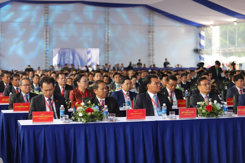 Các đại biểu tham dự buổi lễ IMG_2622 (1).JPG