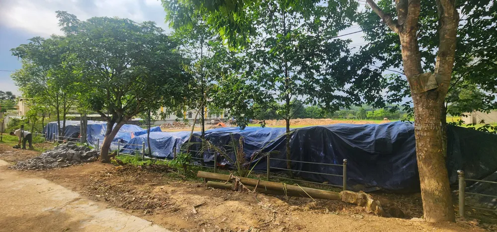 Khu vực tập kết xi măng z6608998289983_de9e58b618770e7a98ce5ccfff80bade.jpg