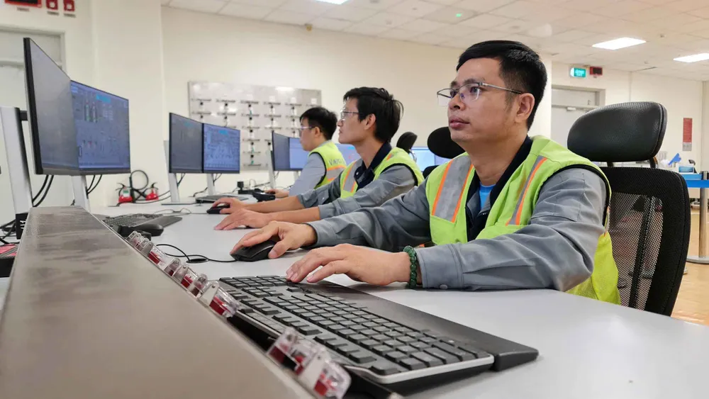 Vận hành thương mại Tổ máy số 1 Nhà máy Nhiệt điện Vũng Áng II từ 0 giờ ngày 22-7-2025 z6829942957779_194ea93d37533c91a7b4931dc750ac0a.jpg