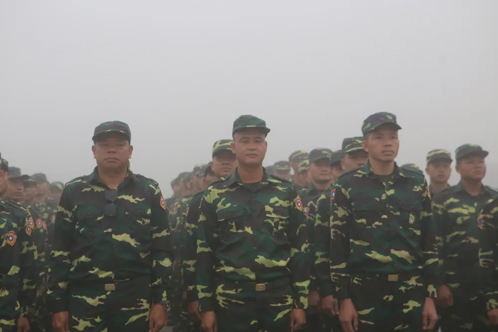 Các cán bộ, chiến sĩ Quân đội Nhân dân Lào có mặt tại Cửa khẩu quốc tế Cầu Treo z6912862917822_f0862223e06a8f998d178ed453ebe0bf.jpg