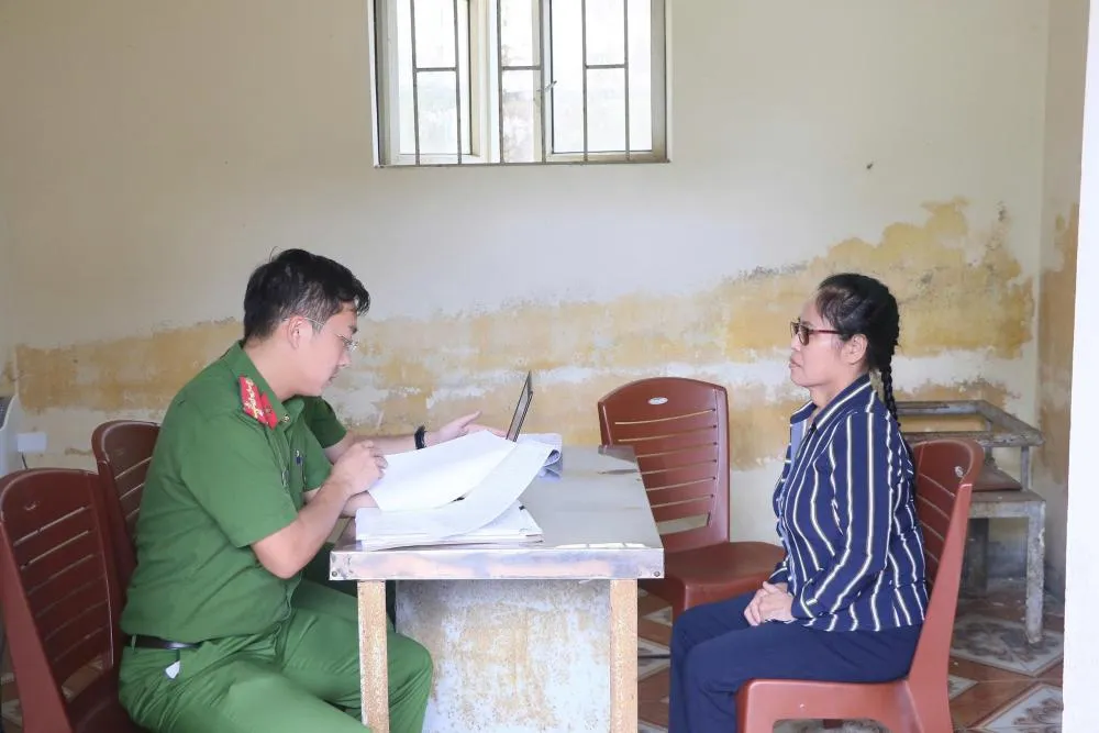 Cơ quan công an làm việc với đối tượng Nguyễn Thị Bích Thủy 68e77488794b8.jpg