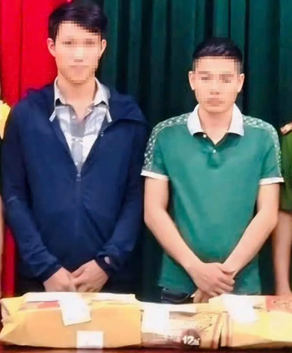 Các đối tượng tại cơ quan công an 559024093_1519871539595665_8235493672731423301_n.jpg