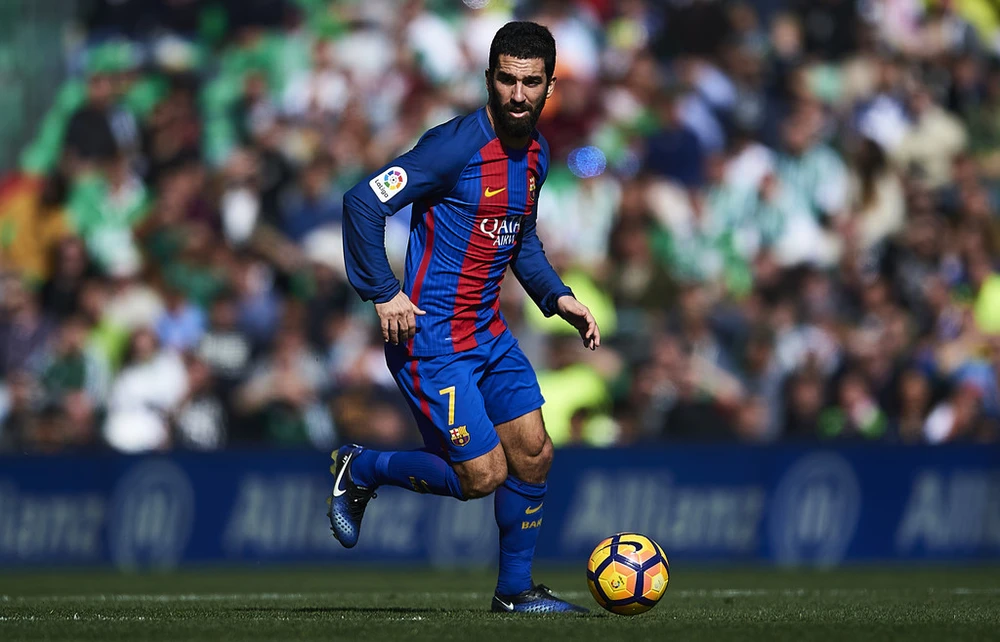 Turan xem như không còn tương lai tại Barcelona. Ảnh: Getty Images