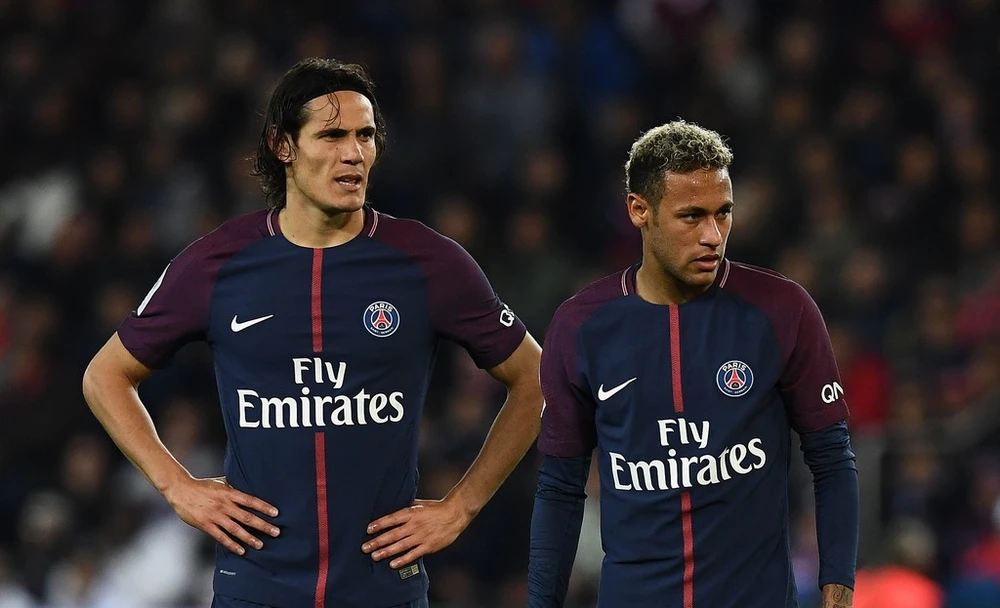 Sự rạn nứt trong mối quan hệ giữa Neymar (phải) với Edinson Cavani hầu như không thể hàn gắn được. Ảnh: Getty Images 