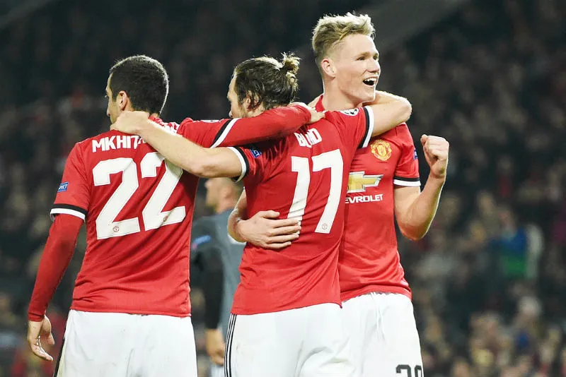 Man.United tiến sát vòng knock-out Champions League lần đầu tiên sau 4 năm. Ảnh: Getty Images