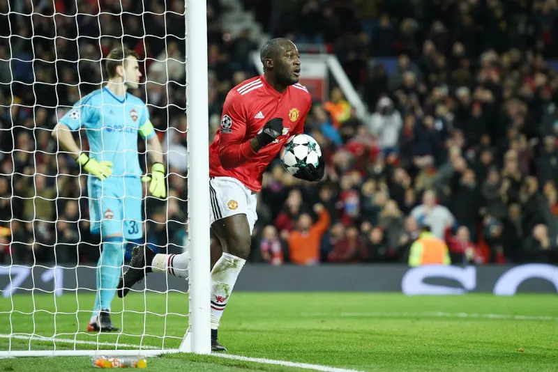 Romelu Lukaku hạnh phúc với bàn thắng thứ 2 trong vòng 13 trận. Ảnh: Getty Images