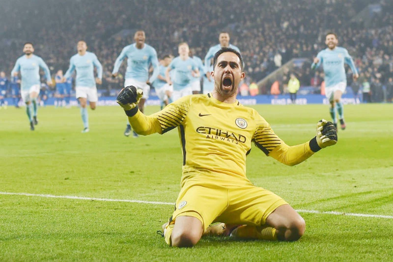 Claudio Bravo là chỗ dựa vững chắc của Man.City ở mặt trận cúp quốc nội. Ảnh: Getty Images