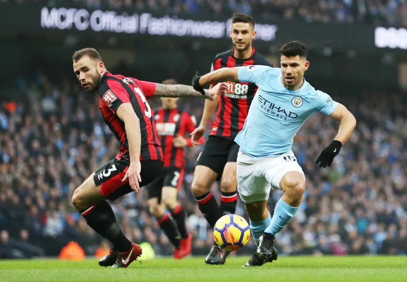 Sergio Aguero (phải) đã tỏa sáng để giúp Man.City đè bẹp Bournemouth. Ảnh: Getty Images