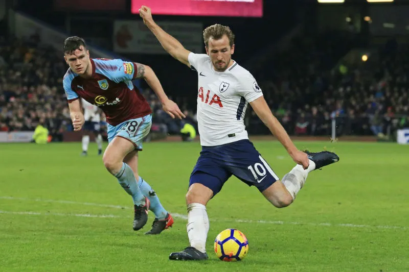 Harry Kane (phải) chắc chắn sẽ được đồng đội trợ giúp để ghi bàn vào lưới Southampton hôm nay. Ảnh: Getty Images