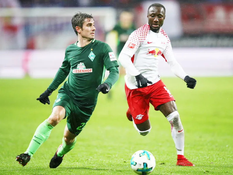 Naby Keita (phải) trong màu áo RB Leipzig. Ảnh: Getty Images