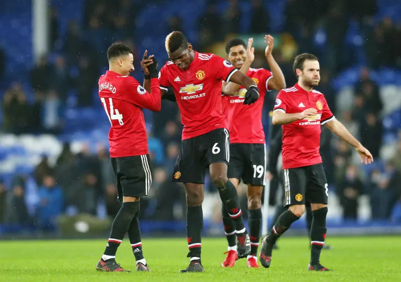 Man.United luôn là thương hiệu hái ra tiền. Ảnh: Getty Images 