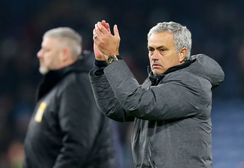 Jose Mourinho đang tạm hài lòng với hiện tại trong thời gian chờ “viện binh” Alexis Sanchez. Ảnh: Getty Images