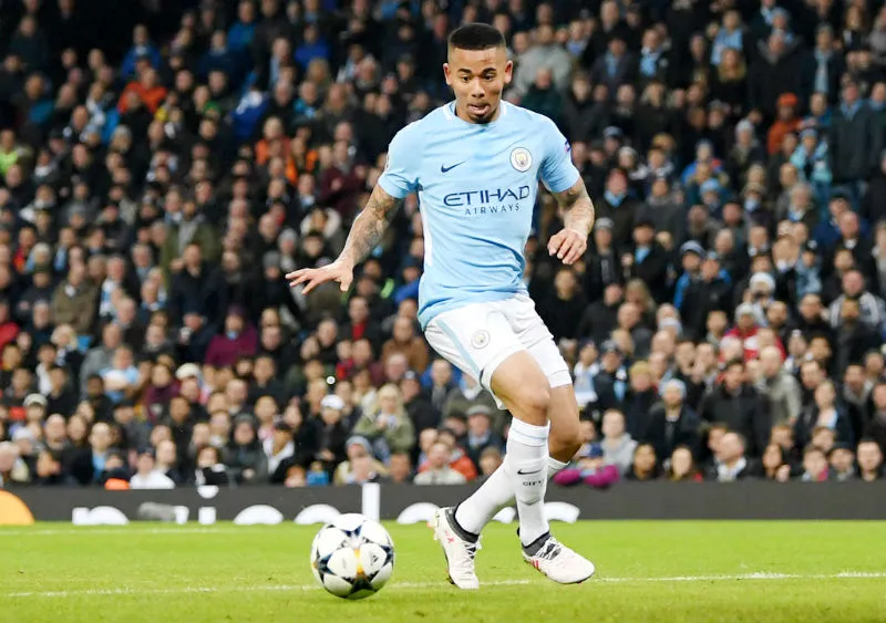 Gabriel Jesus đang cần được bảo vệ trước tì vết chấn thương. Ảnh: Getty Images