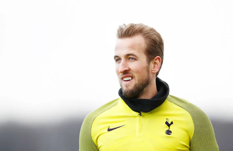 Hồi phục thần kỳ, Harry Kane vẫn còn cơ hội tranh đua với Salah. Ảnh: Getty Images 
