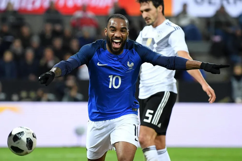 Hồ sơ Alexandre Lacazette: Tiếng gầm sư tử ở Bắc London ảnh 2