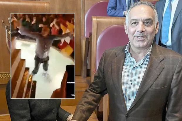 Chuyện của sao: Bí quyết trẻ mãi không già của Cristiano Ronaldo ảnh 1