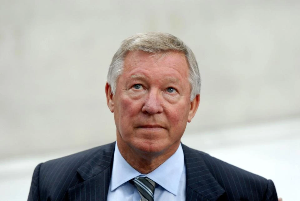 Tình yêu bóng đá thực sự đã ngấm vào trong máu của Sir Alex. Ảnh: The Sun