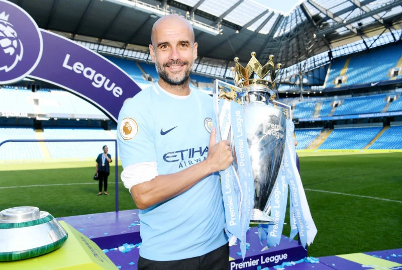 HLV Pep Guardiola thắng chức vô địch Anh đầu tiên đầy thuyết phục. Ảnh: Getty Images 