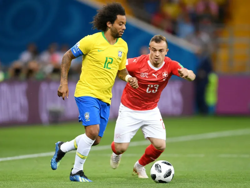 Marcelo (trái) là đội trưởng của Brazil, nhưng Neymar luôn xem mình mới là số 1 của Selecao. Ảnh: Getty Images