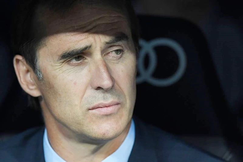 HLV Lopetegui có khởi đầu tệ nhất trong tất cả HLV Real kể từ thời Michael Keeping. Ảnh: Getty Images