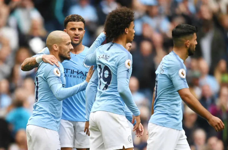David Silva và đồng đội tận hưởng chiến thắng dễ dàng. Ảnh: Getty Images 