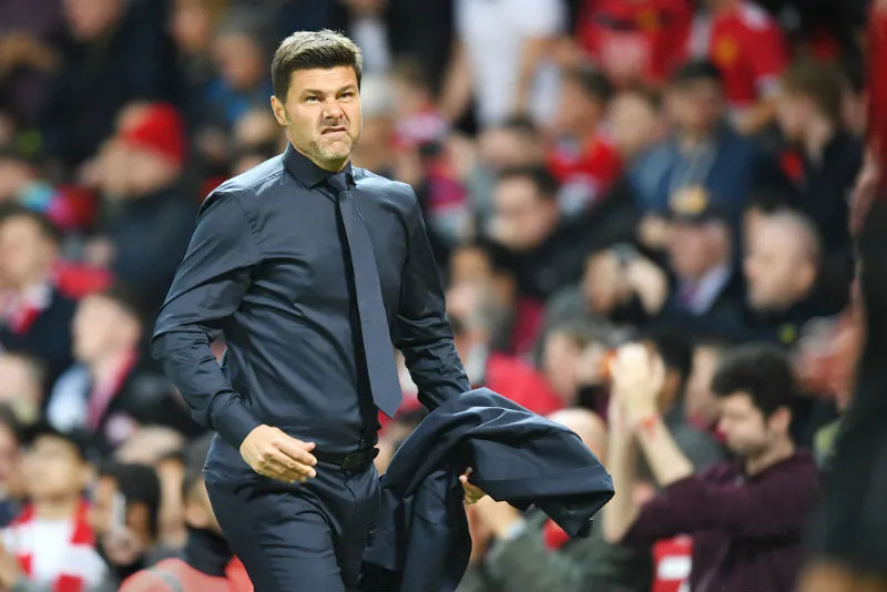 HLV Mauricio Pochettino khó tránh cảm thấy ngột ngạt với tình hình hiện tại. Ảnh: Getty Images