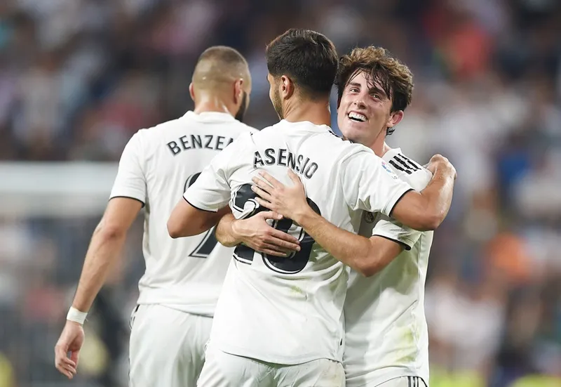 Real Madrid - Espanyol 1-0: Thắng nghẹt thở nhờ “thần tài” Asensio ảnh 1 Real Madrid - Espanyol 1-0: Thắng nghẹt thở nhờ “thần tài” Asensio ảnh 1