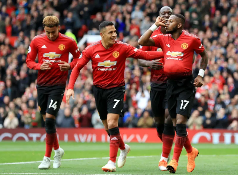 Pogba lại “gây bão” ở Old Trafford ảnh 1 Pogba lại “gây bão” ở Old Trafford ảnh 1
