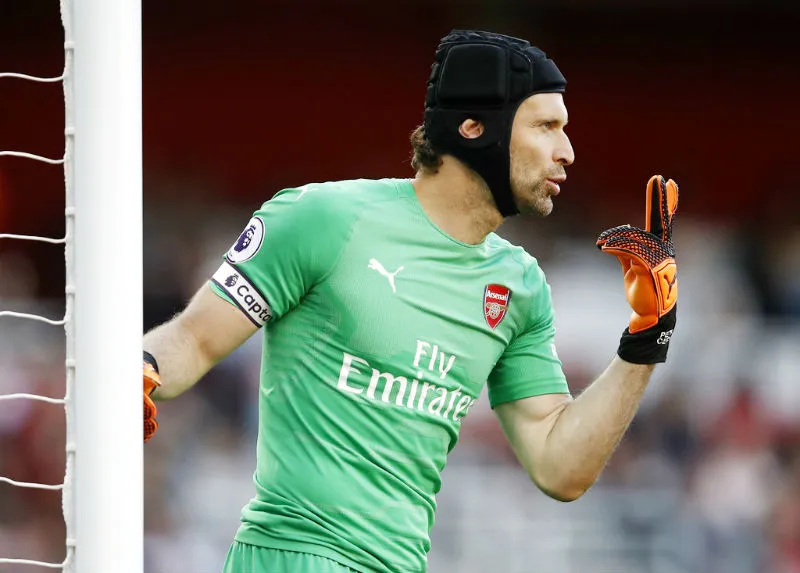 Petr Cech vẫn vững vàng trong khung thành của Arsenal. Ảnh: Getty Images 
