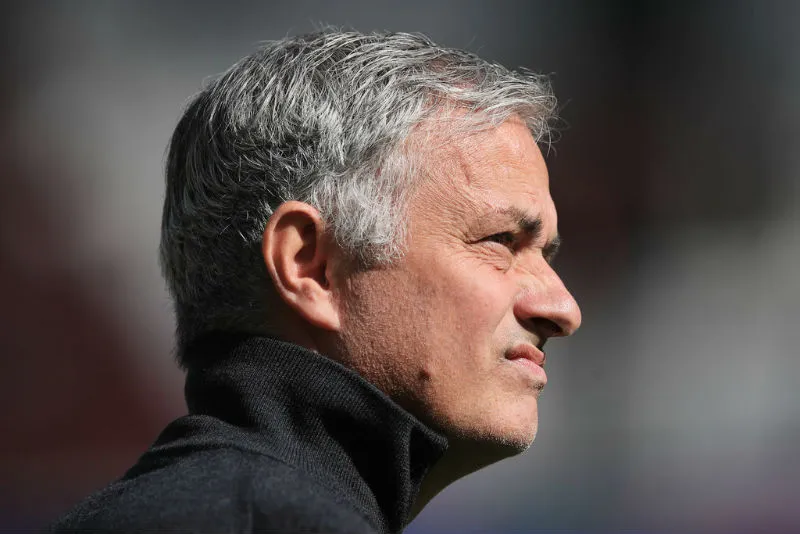 Jose Mourinho đang cảm nhận về những điều bất thường? . Ảnh: Getty Images