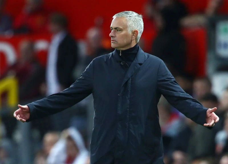 HLV Jose Mourinho luôn đối mặt với chỉ trích khi Man.United sa sút. Ảnh: Getty Images 