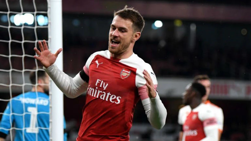 Aaron Ramsey đang ở trong tình trạng tâm lý thất vọng. Ảnh: Getty Images 