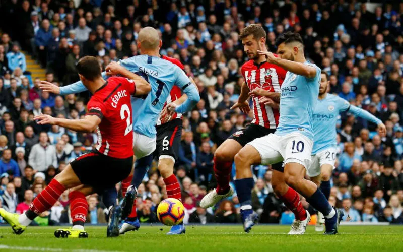 Man.City trình diễn thứ năng lực tấn công mà Southampton không thể chống đỡ. Ảnh: Getty Images