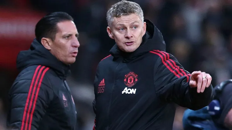 Sanchez trước nguy cơ vắng mặt dài hạn ảnh 1 Sanchez trước nguy cơ vắng mặt dài hạn ảnh 1
