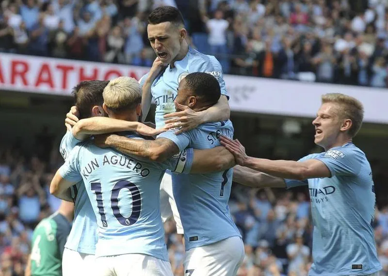 Man.City đã nhọc nhằn vượt “cửa ải” đầu tiên mang tên Tottenham. Ảnh: Getty Images