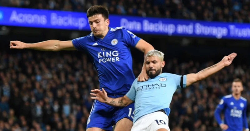 Harry Maguire (trái) là mục tiêu hàng đầu mà HLV Pep Guardiola muốn tăng cường. Ảnh: Getty Images