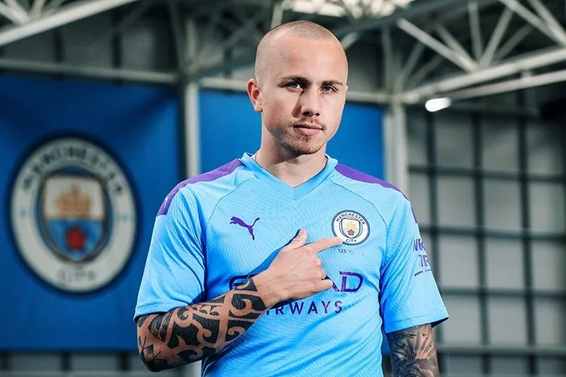 Vừa đến, tân binh kỷ lục của Man.City đã “đá xoáy” Quỷ đỏ ảnh 1 Vừa đến, tân binh kỷ lục của Man.City đã “đá xoáy” Quỷ đỏ ảnh 1
